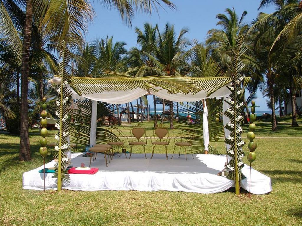 Voyager Beach Resort Mombasa Exterior foto